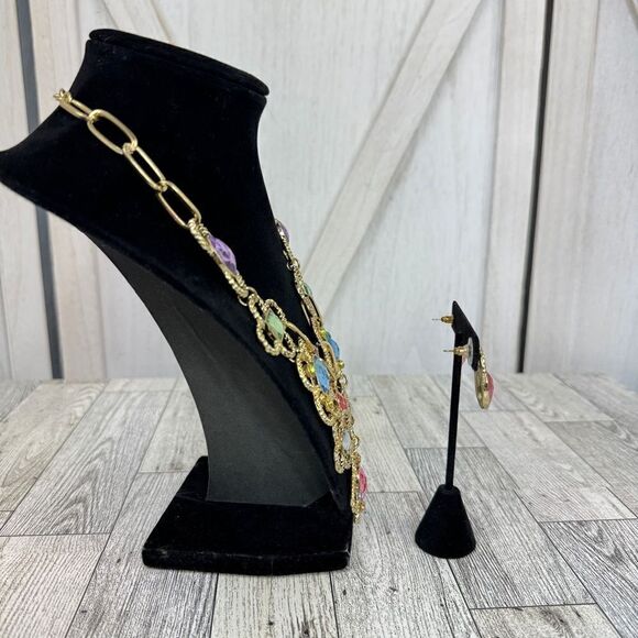 Pastel Gemstone Statement Bib Necklace Earrings Set - Picture 5 of 8